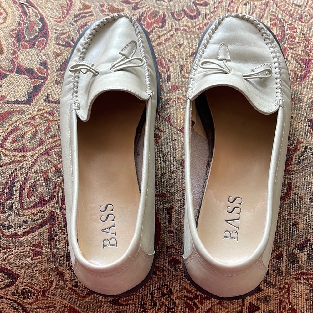 Bass loafers slip on shoes
